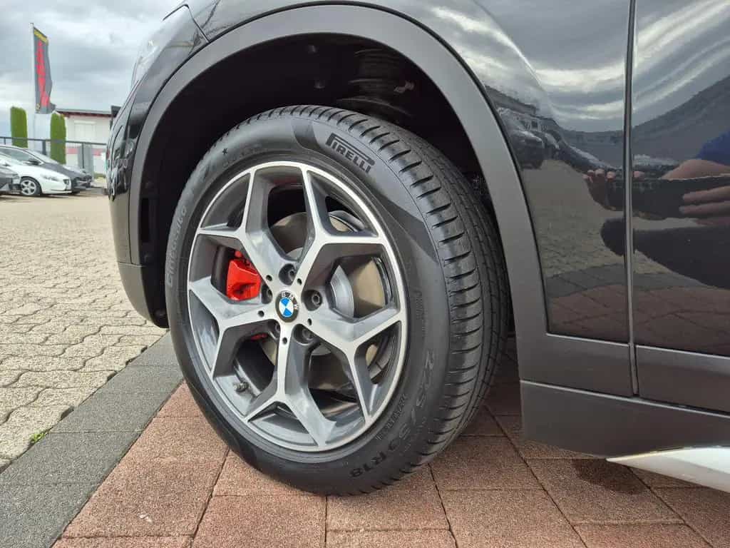BMW X1 xDrive 2.0 i xLine LED Navi AHK 01/2017-photo-9