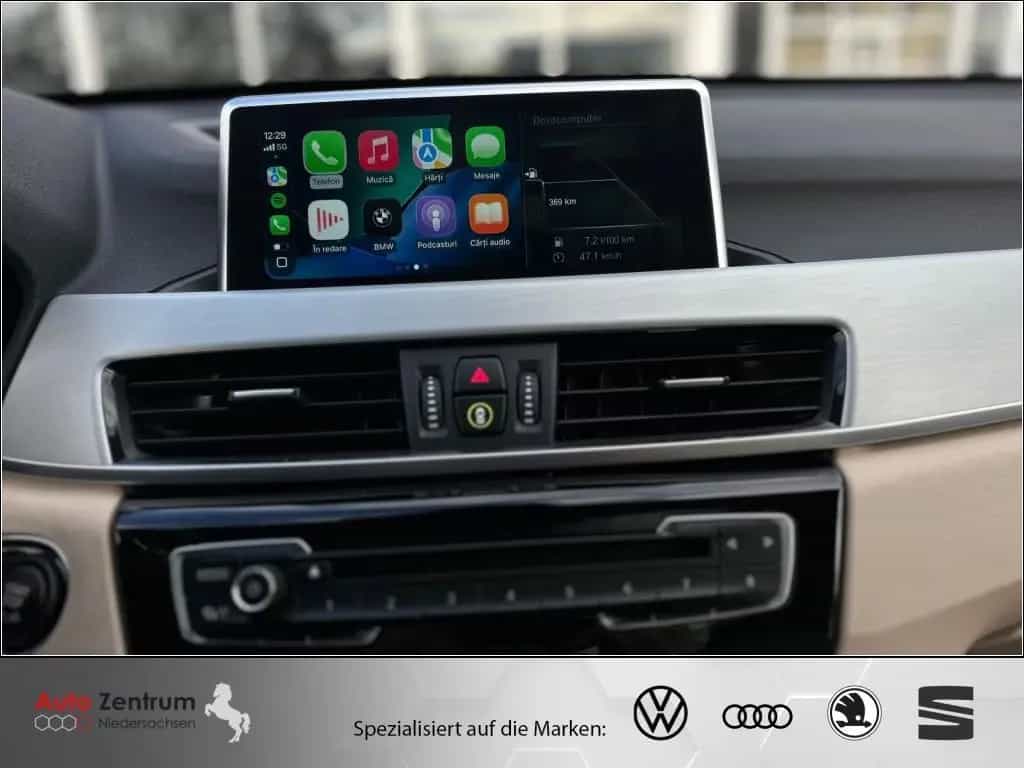 BMW X1 xDrive25d Aut. xLine CarPlay AHK*PANO*HeadUP 01/2018-photo-23