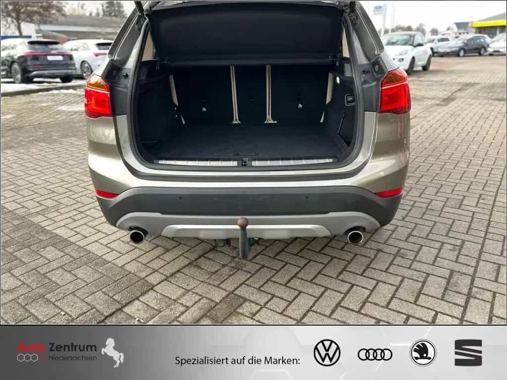BMW X1 xDrive25d Aut. xLine CarPlay AHK*PANO*HeadUP 01/2018-photo-6