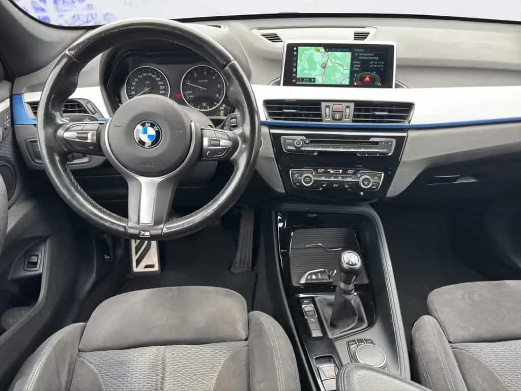 BMW X1 sDrive 18d M-Sport,Navi,Head-Up,AHK,Kamera 10/2017-photo-11