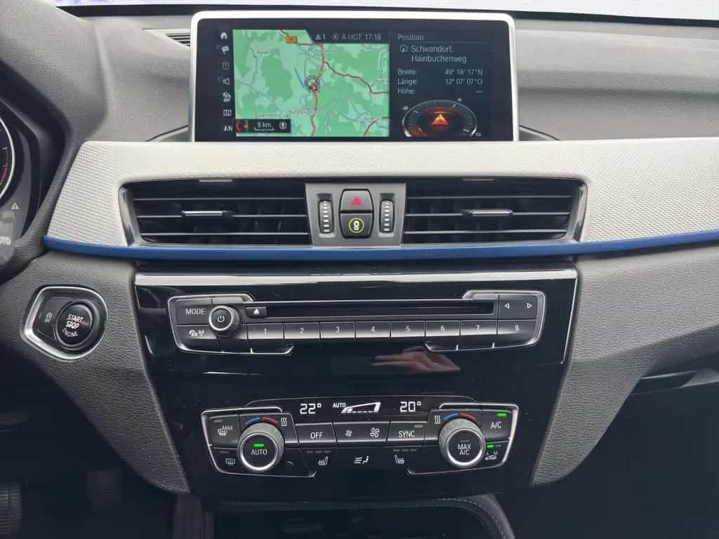 BMW X1 sDrive 18d M-Sport,Navi,Head-Up,AHK,Kamera 10/2017-photo-13
