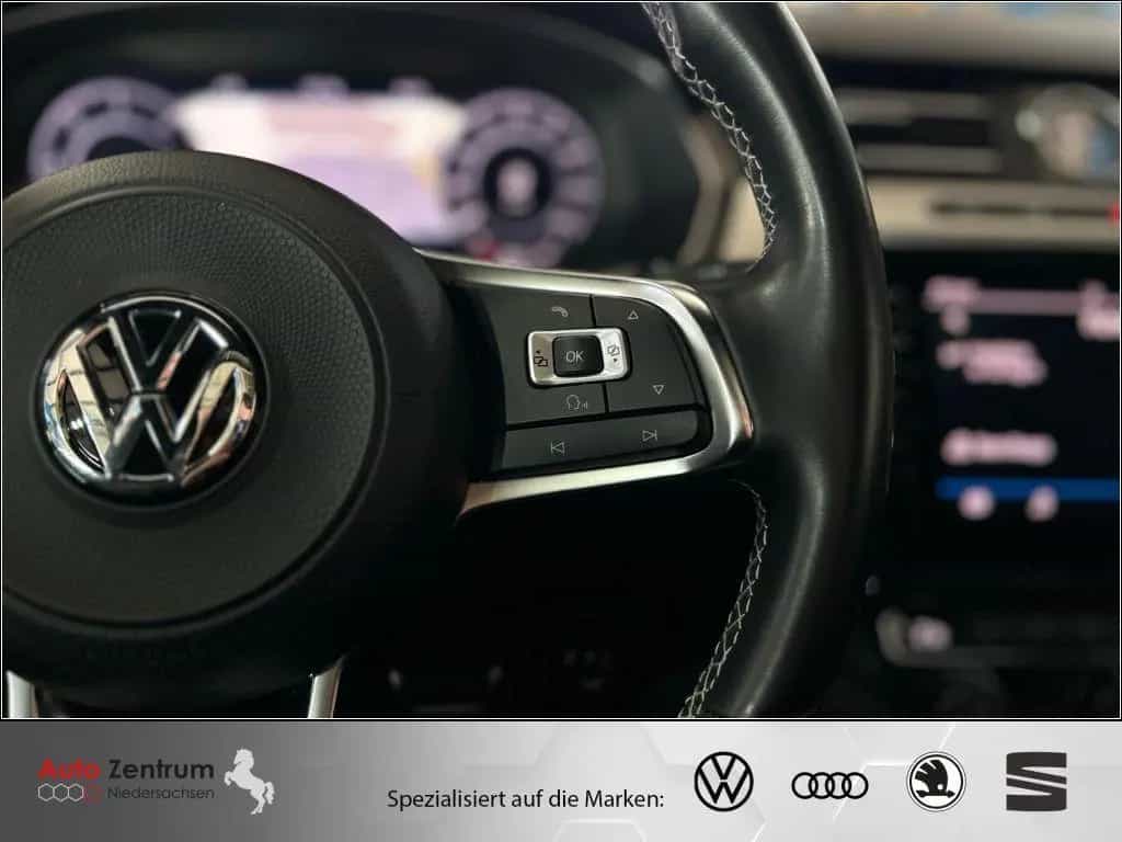 Volkswagen Arteon 2.0 TDI 4M R-Line DYNAUDIO AHK*Stand VOLL 03/2018-photo-22