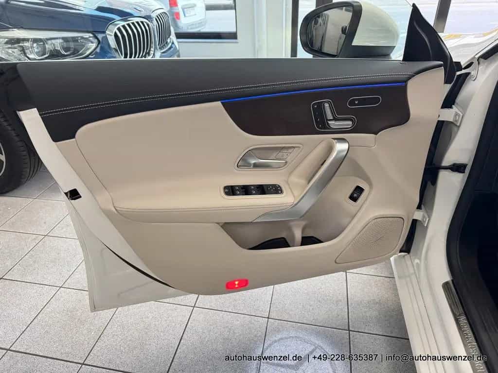 Mercedes-Benz CLA 200 Shooting Brake d 4Matic - LEDER PANO ... 03/2021-photo-12