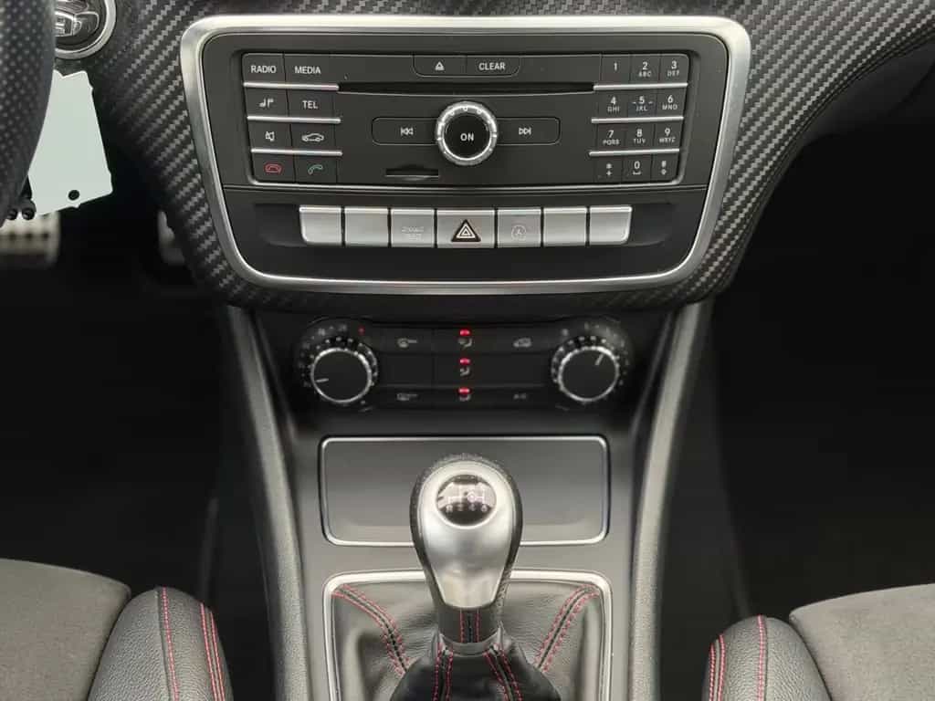 Mercedes-Benz A 180 AMG Line 18"LM-Felgen PDC Notrufsystem 06/2016-photo-21