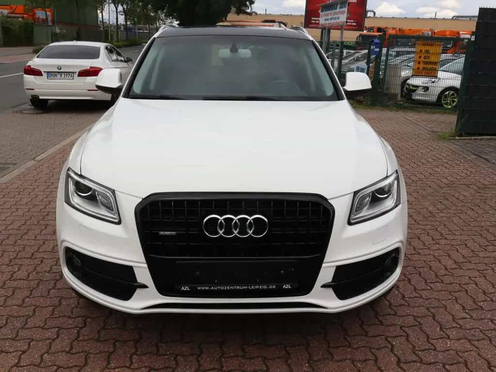 Audi Q5 2.0 TFSI quattro+BI-XEN.+PANO+Totwinkel+LEDER 07/2015-photo-1
