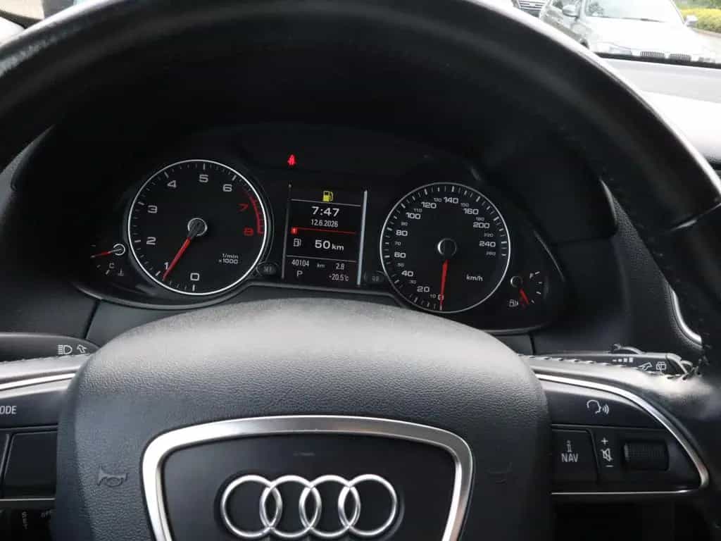 Audi Q5 2.0 TFSI quattro+BI-XEN.+PANO+Totwinkel+LEDER 07/2015-photo-18