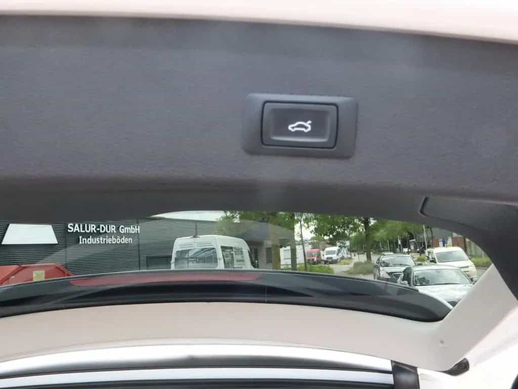 Audi Q5 2.0 TFSI quattro+BI-XEN.+PANO+Totwinkel+LEDER 07/2015-photo-23