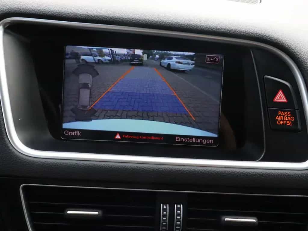 Audi Q5 2.0 TFSI quattro+BI-XEN.+PANO+Totwinkel+LEDER 07/2015-photo-25