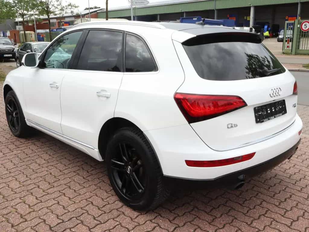 Audi Q5 2.0 TFSI quattro+BI-XEN.+PANO+Totwinkel+LEDER 07/2015-photo-7