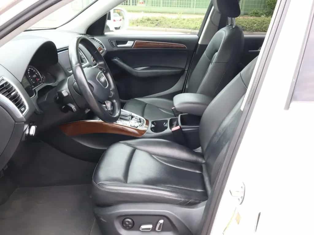 Audi Q5 2.0 TFSI quattro+BI-XEN.+PANO+Totwinkel+LEDER 07/2015-photo-9