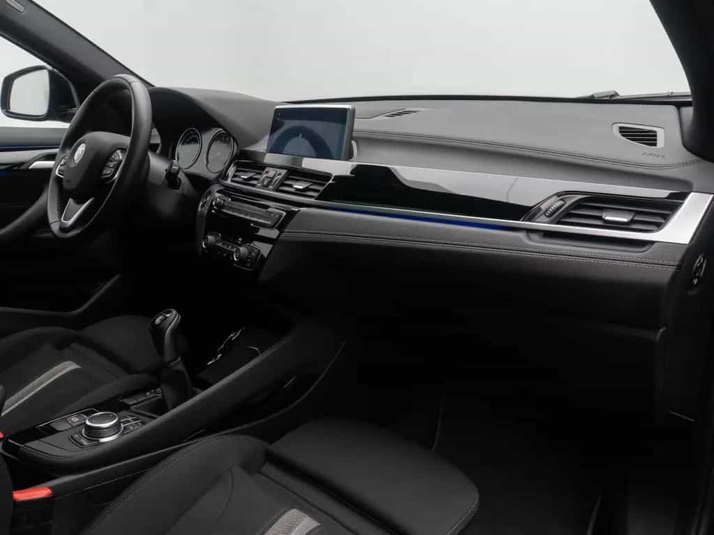 BMW X2 sD18i Sport HiFi Kamera DAB Panorama 18Zoll 03/2023-photo-22