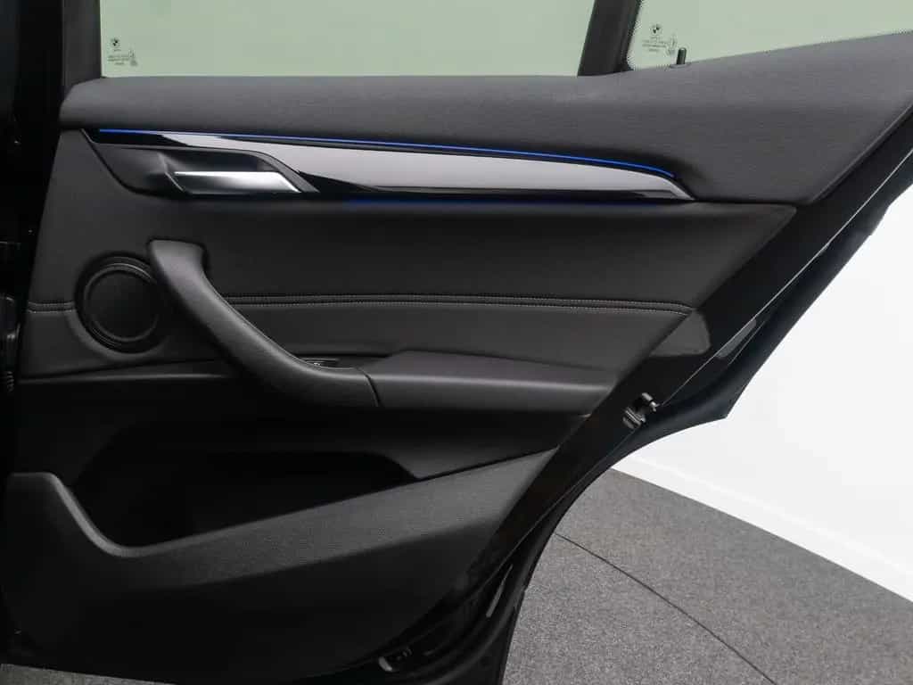 BMW X2 sD18i Sport HiFi Kamera DAB Panorama 18Zoll 03/2023-photo-31