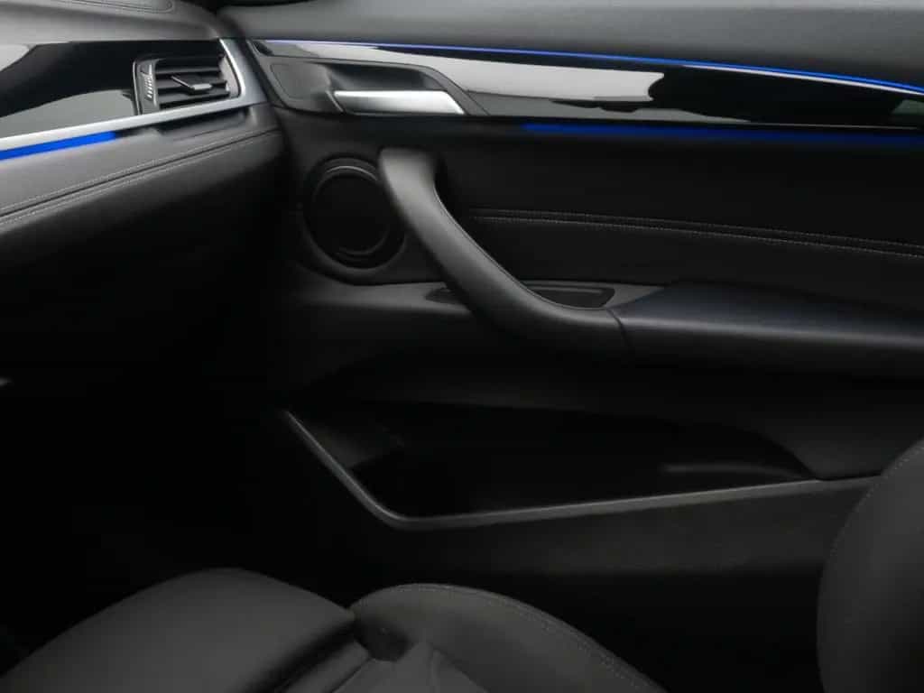 BMW X2 sD18i Sport HiFi Kamera DAB Panorama 18Zoll 03/2023-photo-32