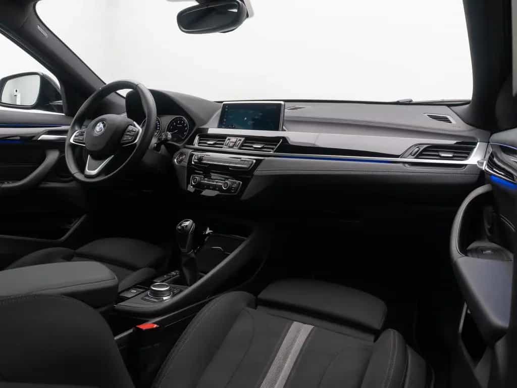 BMW X2 sD18i Sport HiFi Kamera DAB Panorama 18Zoll 03/2023-photo-37