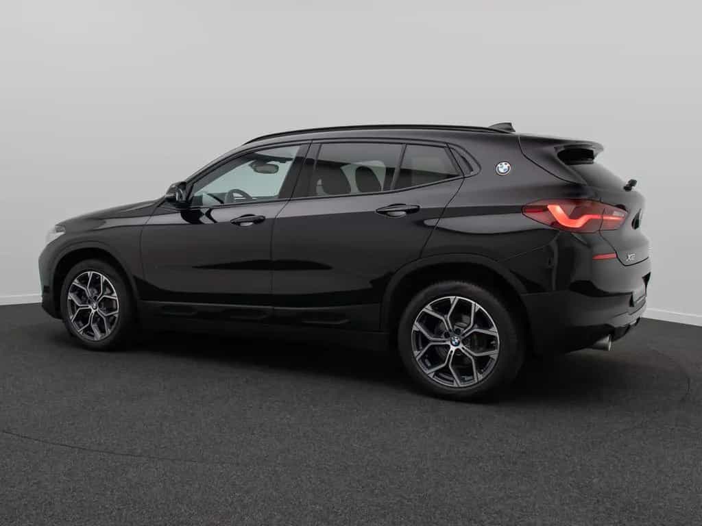 BMW X2 sD18i Sport HiFi Kamera DAB Panorama 18Zoll 03/2023-photo-9
