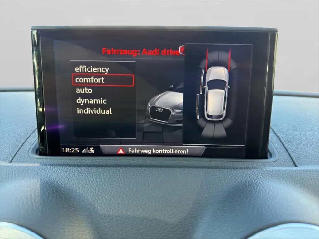 Audi A3 Sportback sport/Panorama-Dach/Navi/Xenon 05/2017-photo-25