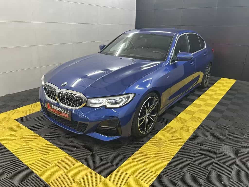 BMW 330 i M Sport+Laser+Head-Up+Ambiente+Memory+Kam 08/2019-photo-0