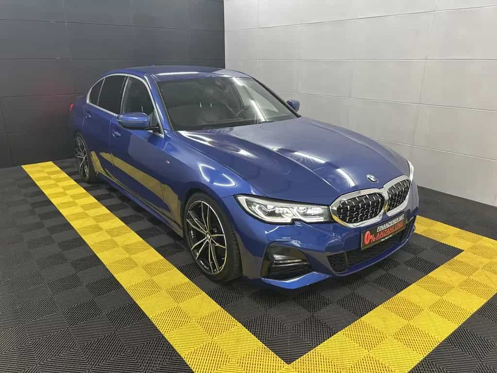BMW 330 i M Sport+Laser+Head-Up+Ambiente+Memory+Kam 08/2019-photo-2