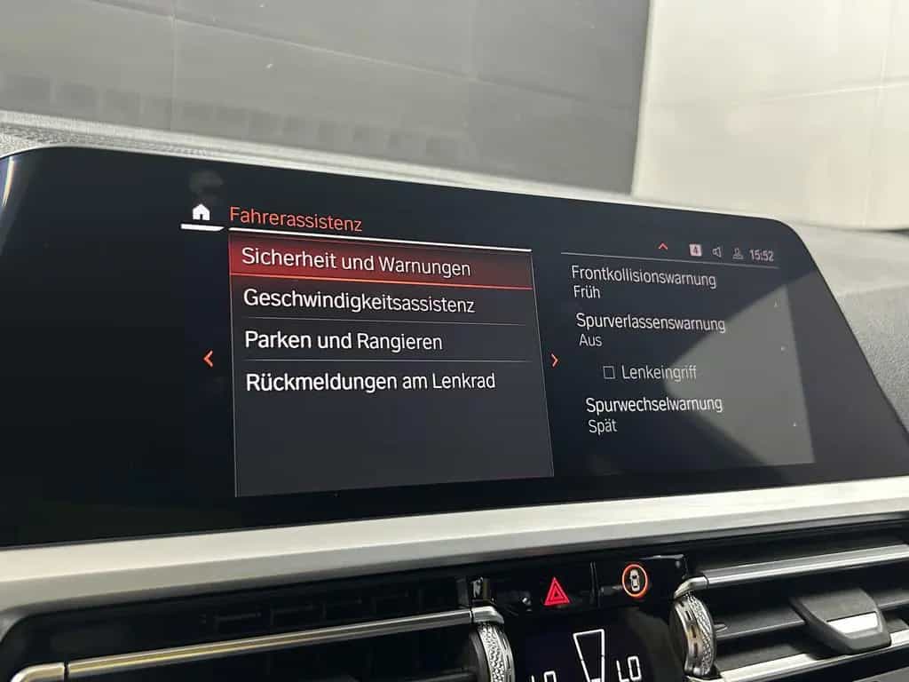 BMW 330 i M Sport+Laser+Head-Up+Ambiente+Memory+Kam 08/2019-photo-30
