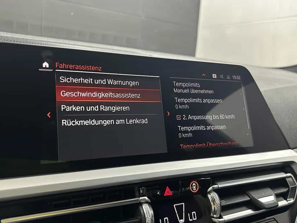 BMW 330 i M Sport+Laser+Head-Up+Ambiente+Memory+Kam 08/2019-photo-31