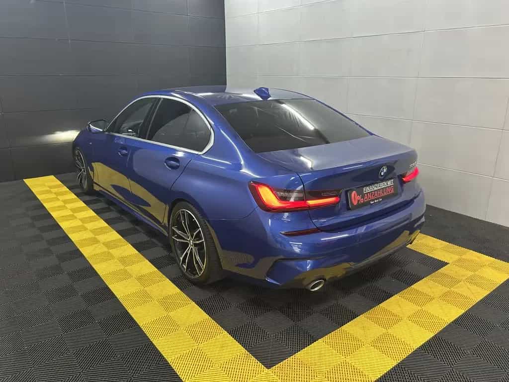 BMW 330 i M Sport+Laser+Head-Up+Ambiente+Memory+Kam 08/2019-photo-6