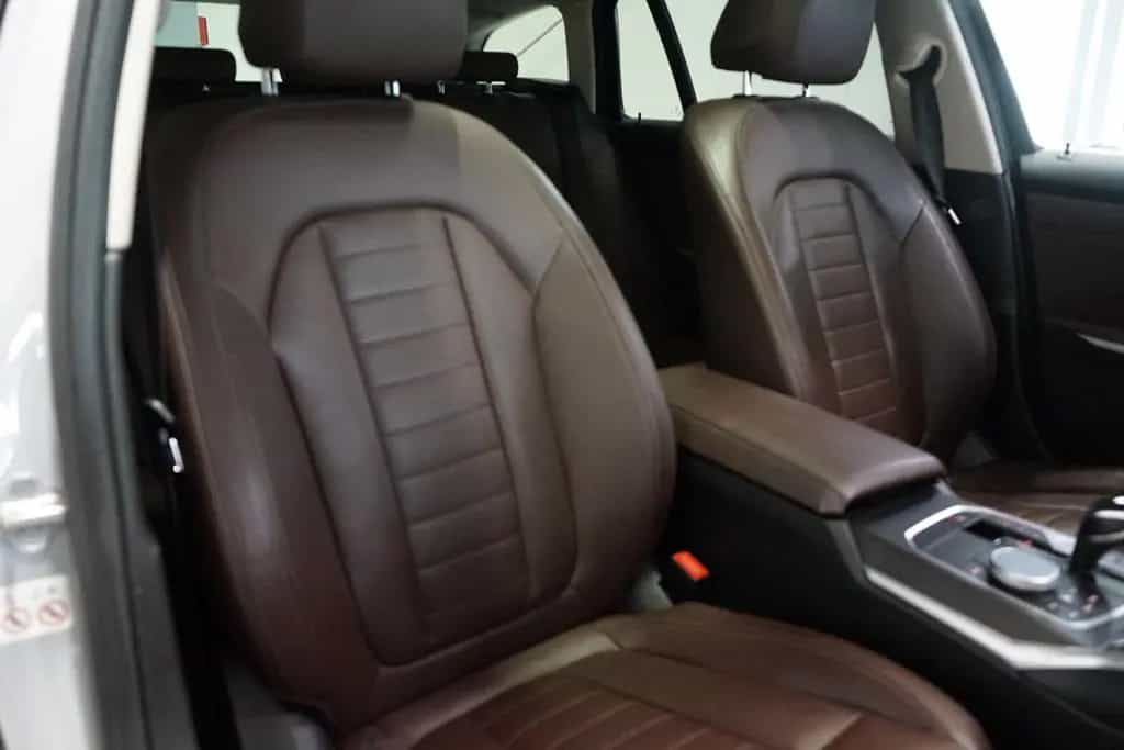 BMW 320 d xDrive Touring Luxury Line Standhz+AHK+ACC 01/2020-photo-21