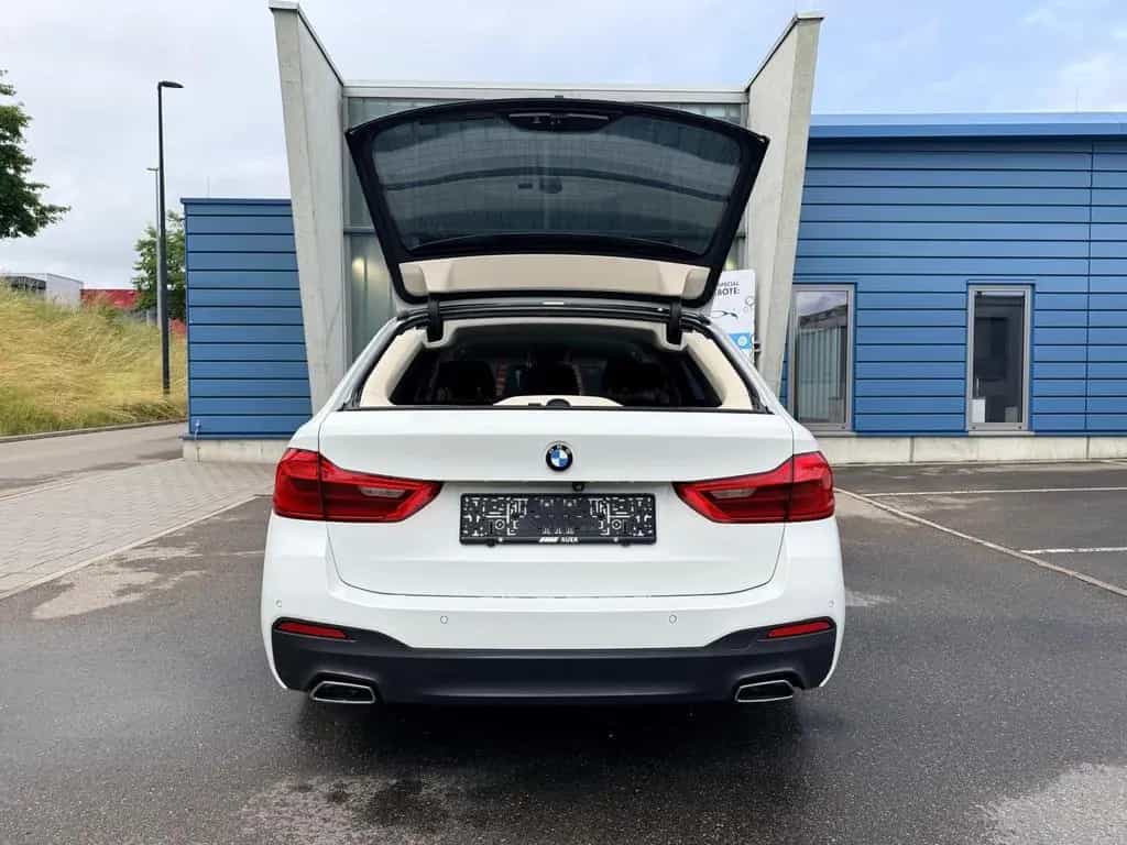 BMW 520 d Touring A - 05/2018-photo-6