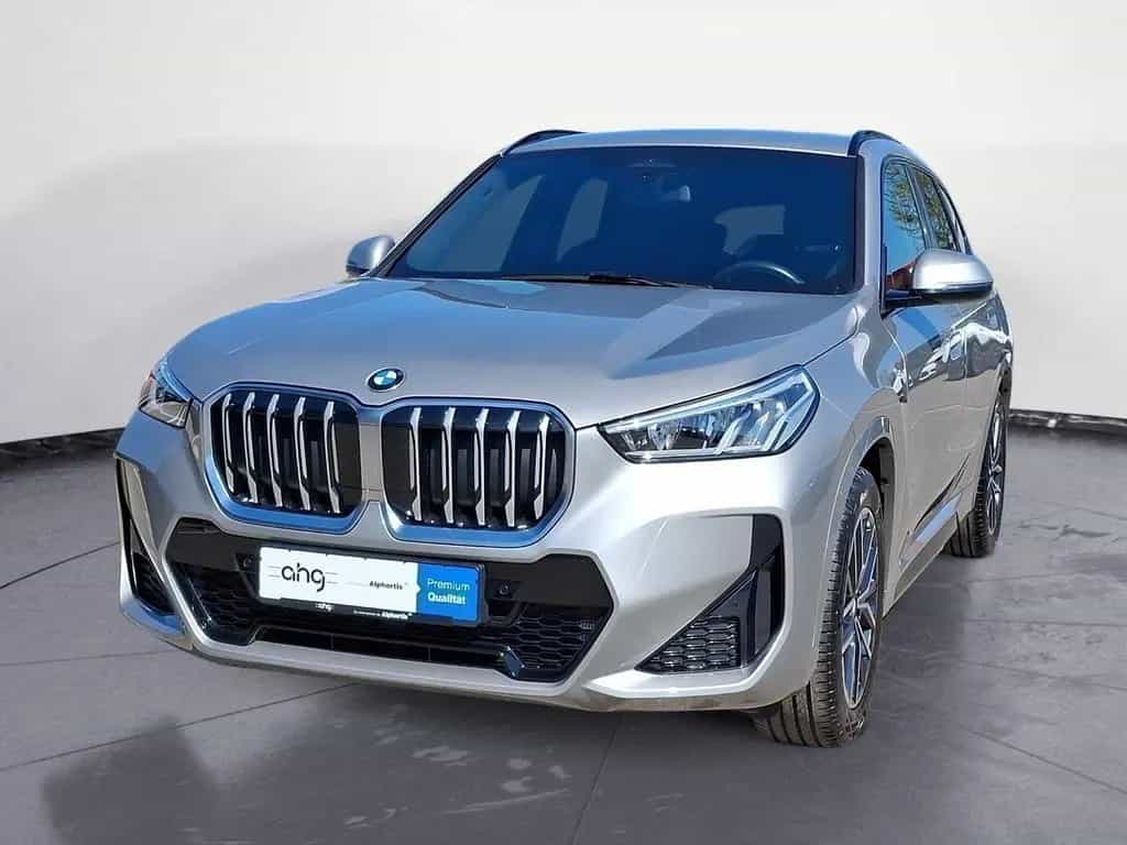 BMW X1 sDrive18i Steptronic M Sportpaket Sportsitze 12/2023-photo-1