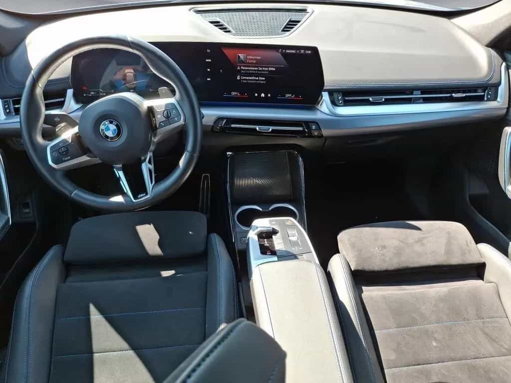 BMW X1 sDrive18i Steptronic M Sportpaket Sportsitze 12/2023-photo-10