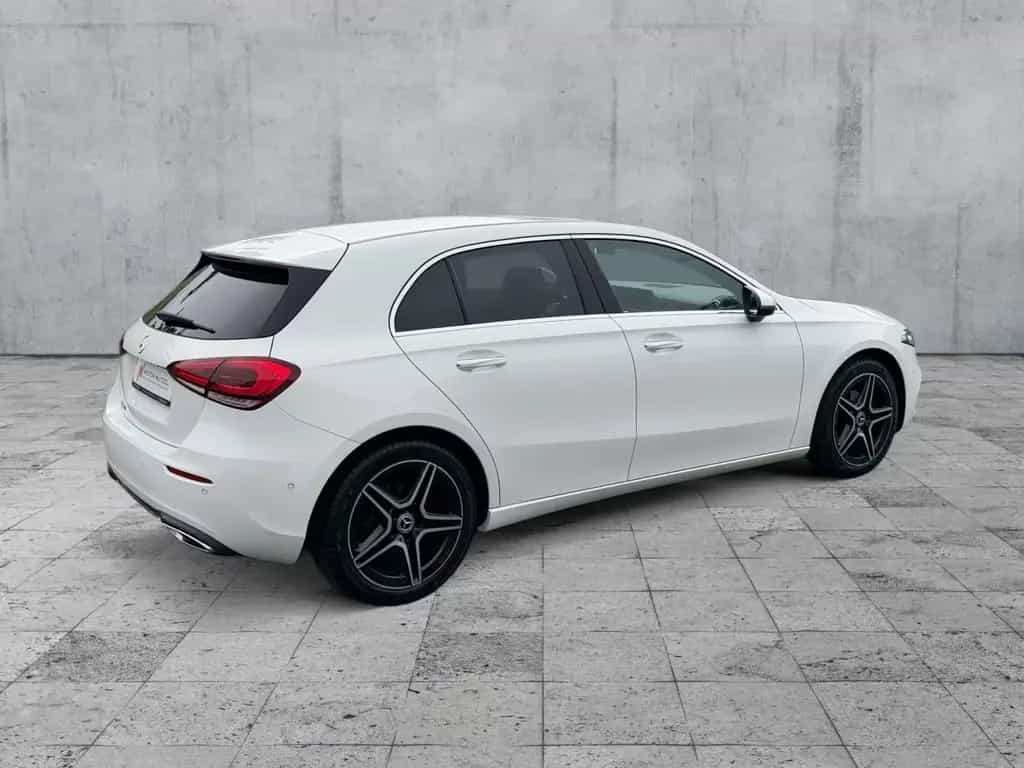 Mercedes-Benz A 180 PROGRESSIVE LED+NAV+PDC+SHZ+PLA+VC+LM 18" 01/2019-photo-5