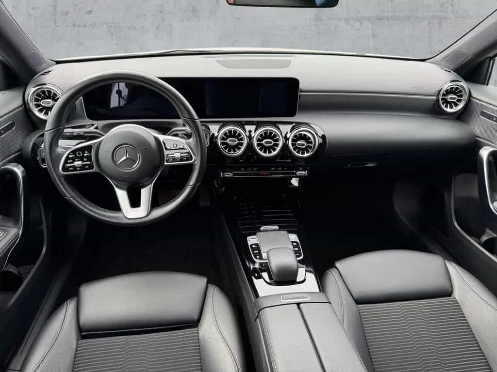 Mercedes-Benz A 180 PROGRESSIVE LED+NAV+PDC+SHZ+PLA+VC+LM 18" 01/2019-photo-8
