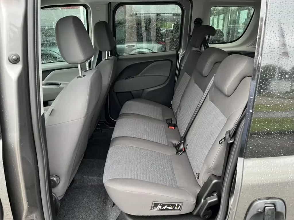 Fiat Doblo 1.4 T-Jet 16V Lounge AHK 05/2018-photo-4