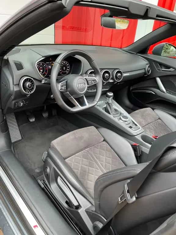 Audi TT Roadster 2.0 TDI ultra - TOP ZUSTAND 01/2017-photo-10
