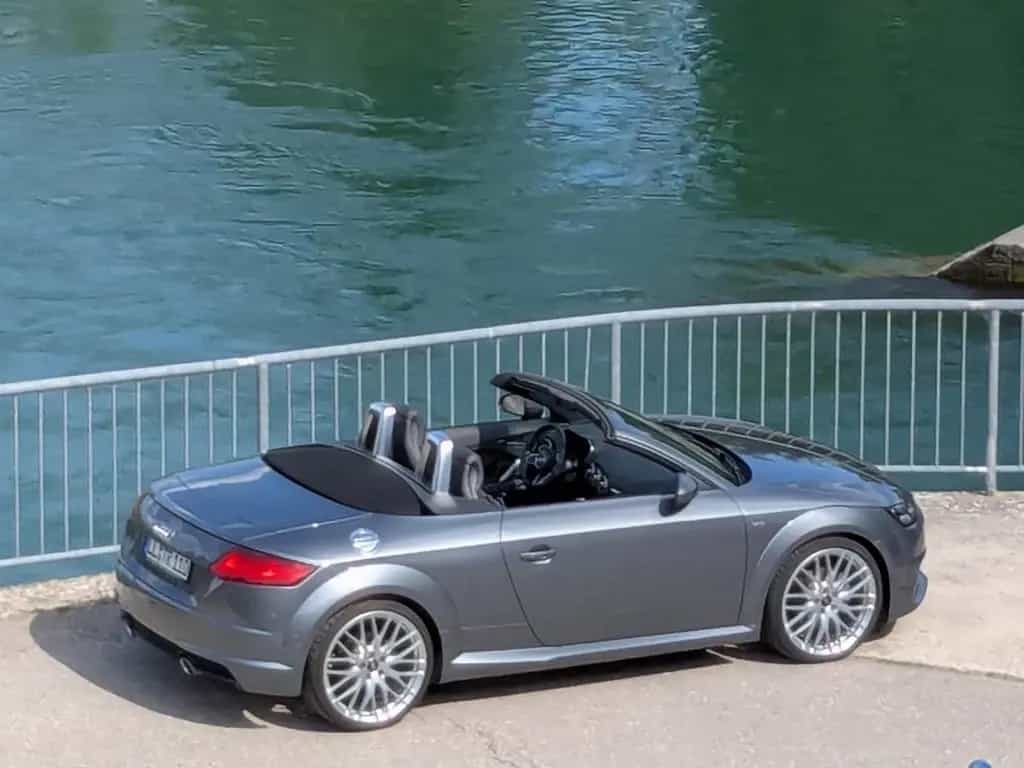 Audi TT Roadster 2.0 TDI ultra - TOP ZUSTAND 01/2017-photo-4