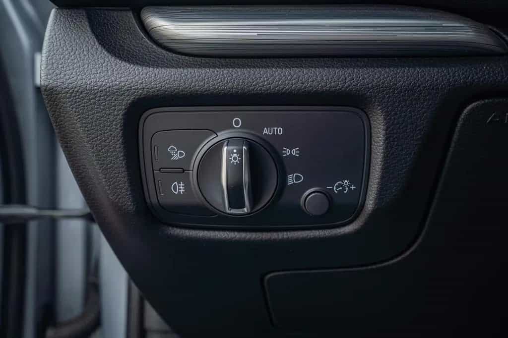 Audi A3 Sportback sport*Unfallfrei*Automatik 08/2018-photo-15