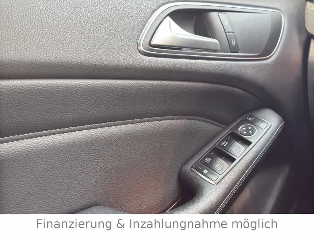 Mercedes-Benz B 200 B B 200 02/2015-photo-15