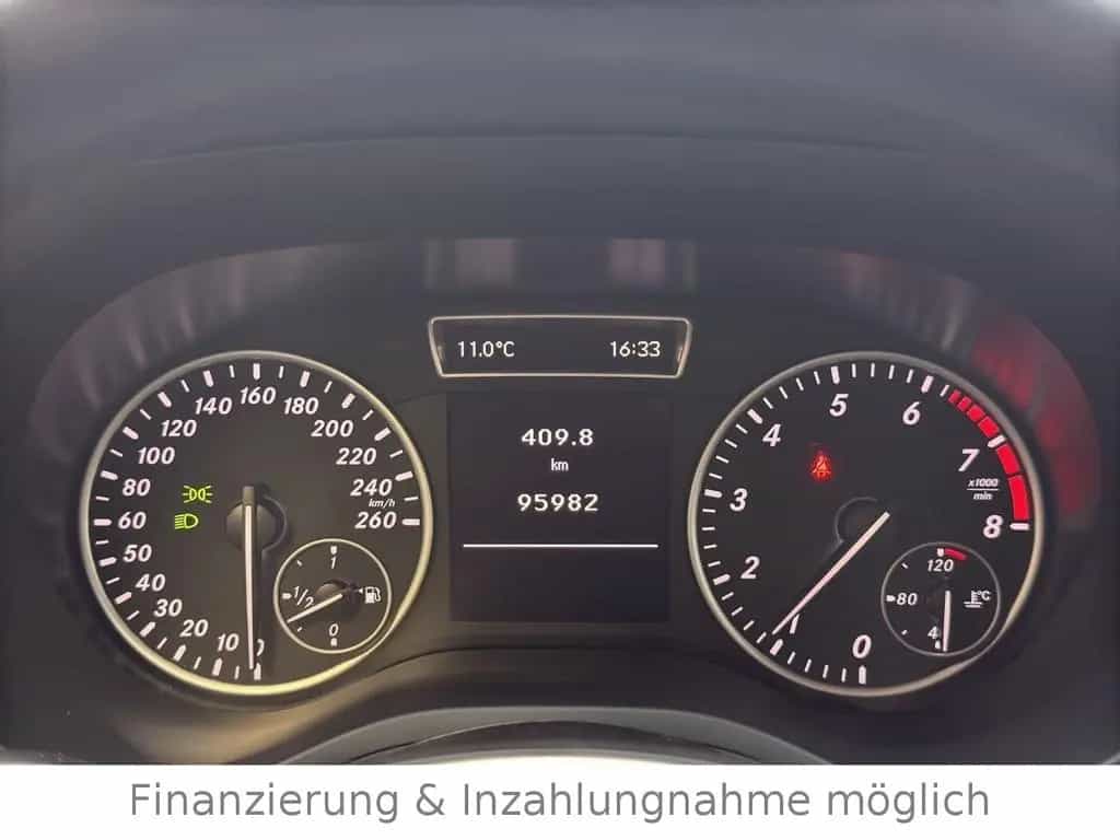 Mercedes-Benz B 200 B B 200 02/2015-photo-23
