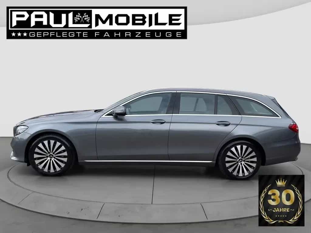 Mercedes-Benz E 200 d T Avantgarde Navi LED R-Cam AHKschw. Eu6 03/2017-photo-7