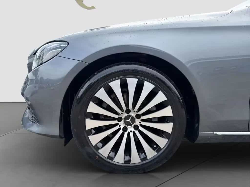 Mercedes-Benz E 200 d T Avantgarde Navi LED R-Cam AHKschw. Eu6 03/2017-photo-8