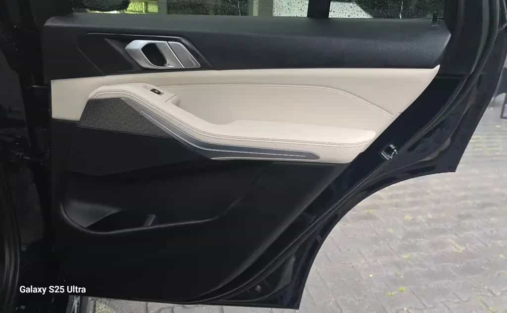 BMW X5 xDrive 30 d M Sport  PANO. TÜV&INSPEKTION NEU 12/2019-photo-25