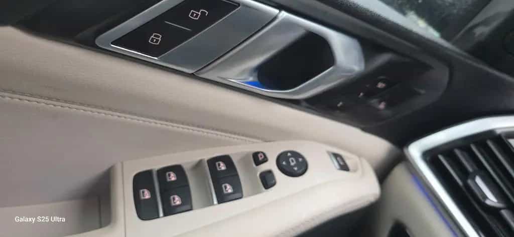 BMW X5 xDrive 30 d M Sport  PANO. TÜV&INSPEKTION NEU 12/2019-photo-32