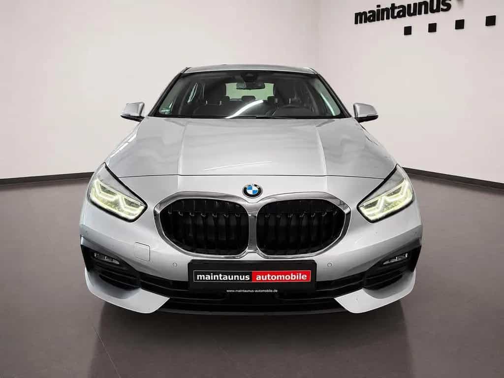 BMW 118 i Advantage *LED | NAVI | PDC | HEADUP* 02/2020-photo-1