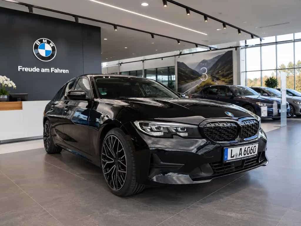 BMW 320 d xDrive M Sport Shadow Automatic M Sport... 09/2019-photo-7