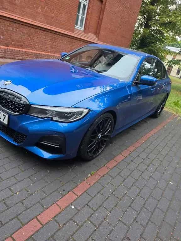 BMW 330 i M Sport Automatic M Sport 11/2018-photo-2