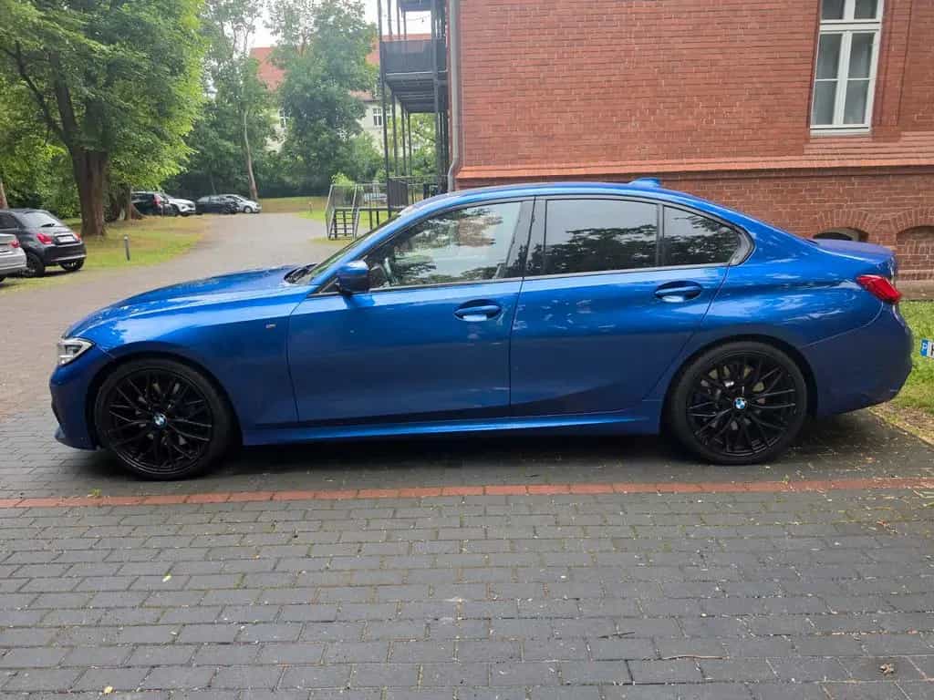 BMW 330 i M Sport Automatic M Sport 11/2018-photo-5