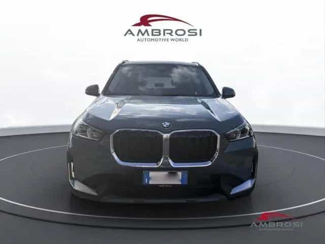BMW X1 sDrive 18d auto 12/2022-photo-6