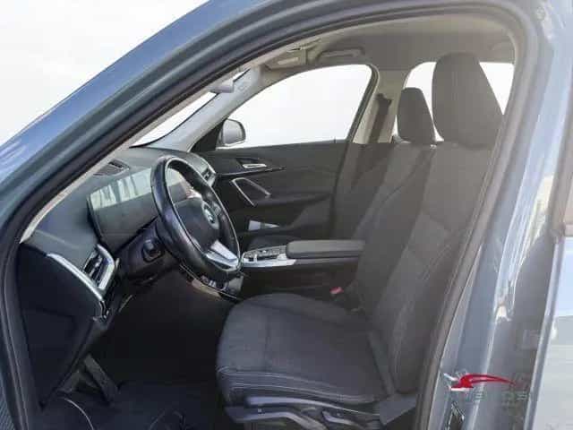 BMW X1 sDrive 18d auto 12/2022-photo-9