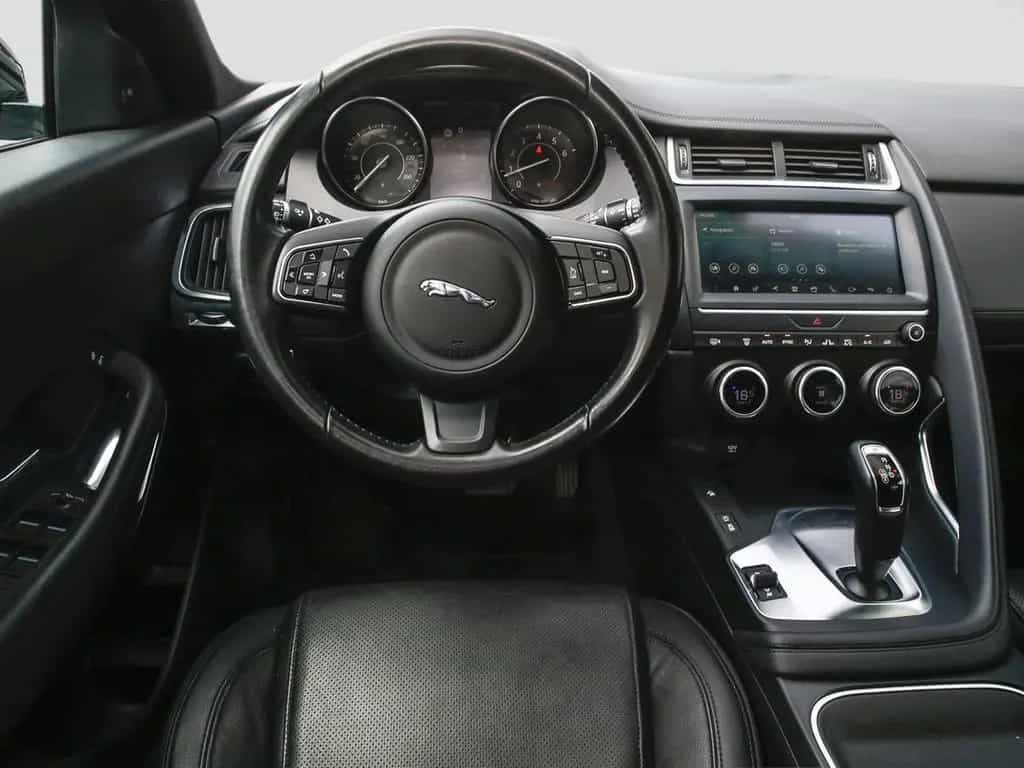 Jaguar E-Pace P250 Aut. Navi/RFK/LED 05/2018-photo-11