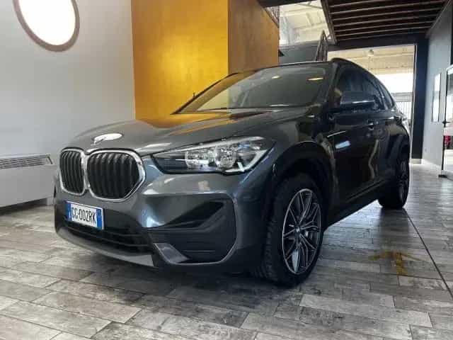 BMW X1 xDrive20d Business Advantage 07/2021-photo-0