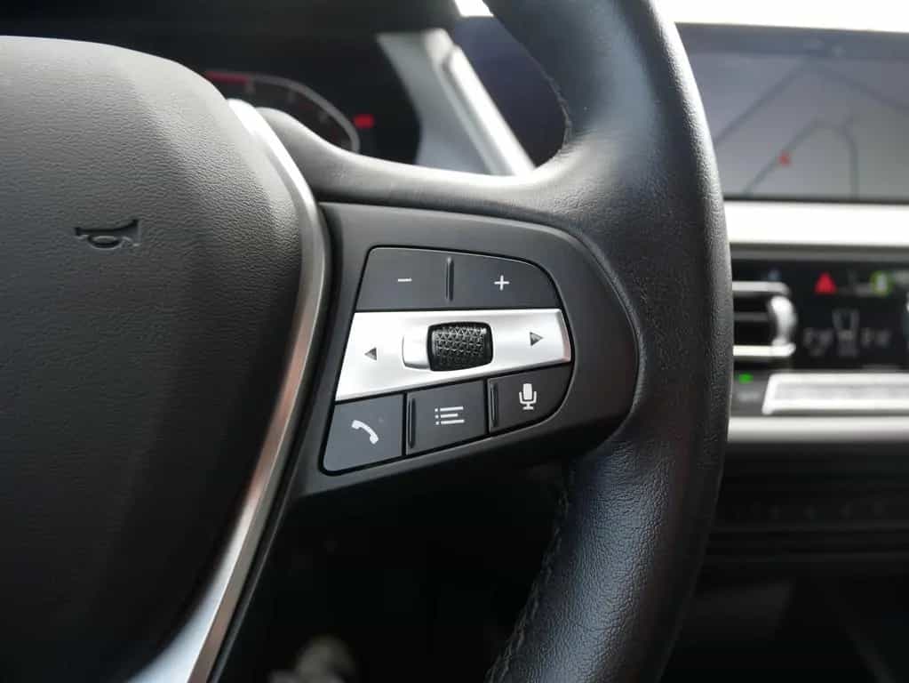 BMW 116 i Advantage Advantage 16°LMR NAV LED SHZ LC.P 06/2024-photo-16